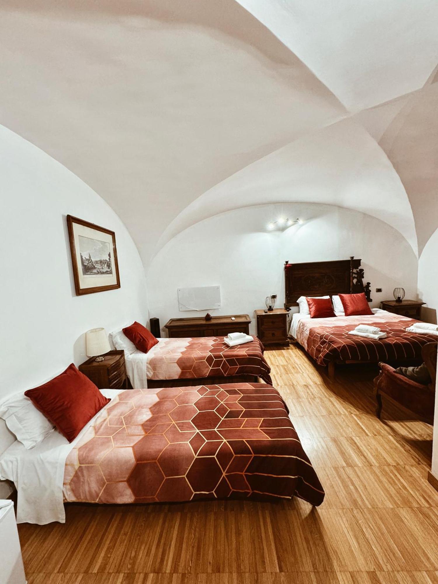 Residenza Tritone Luxury Guest House Trevi Fountain Rome Bagian luar foto