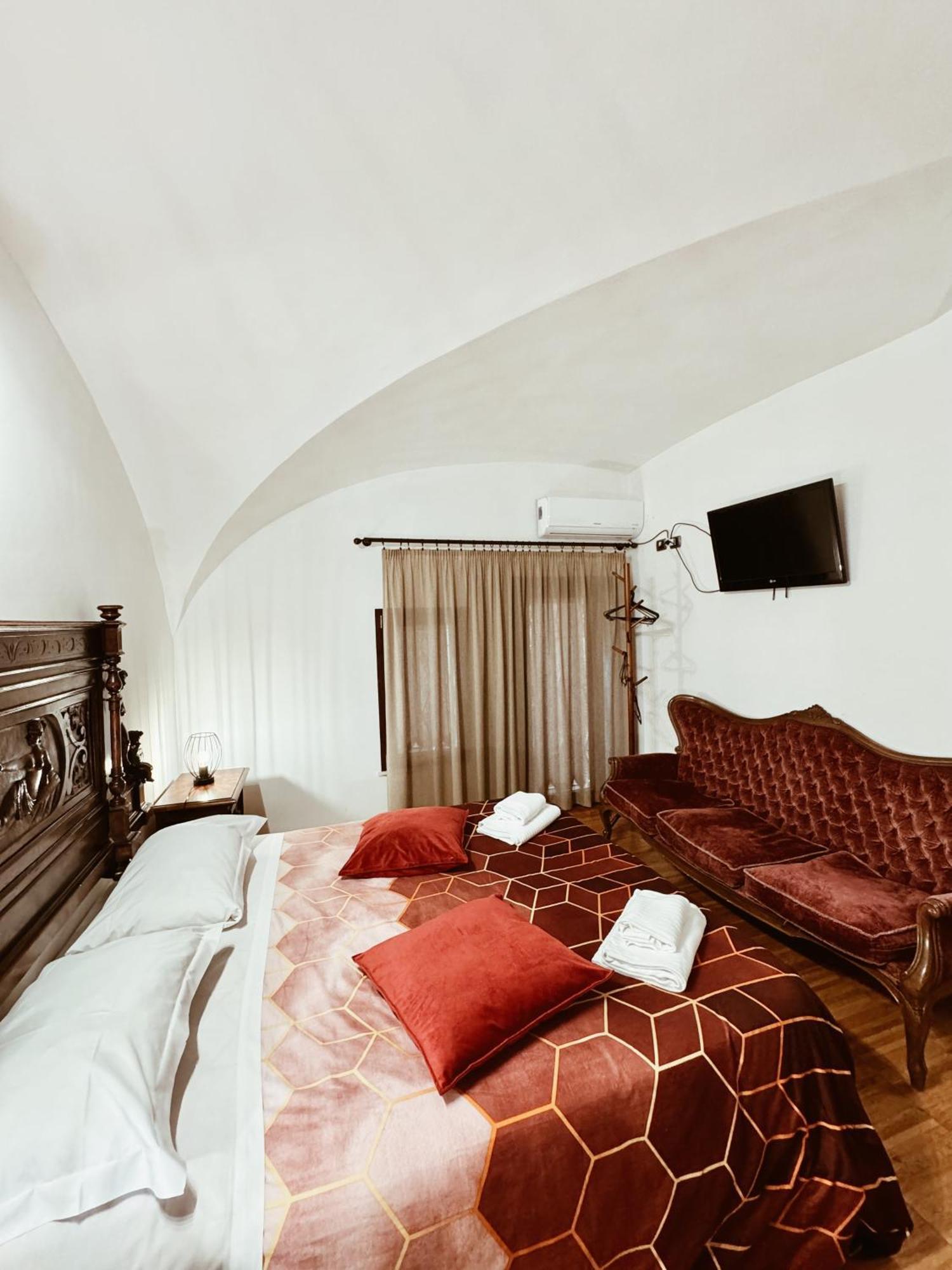 Residenza Tritone Luxury Guest House Trevi Fountain Rome Bagian luar foto